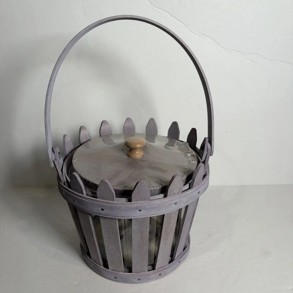 Longaberger 2006 Round Picket Pail Basket Lavender Purple, Lid & Protector EXC